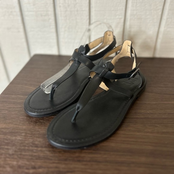 Frye Taylor Sandals, estimated size 11. (See measurements) - Picture 3 of 7